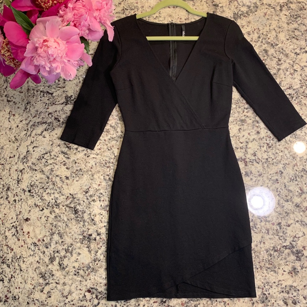 Lulus little black dress